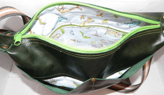 SOLD Large Leather zipped handbag Green